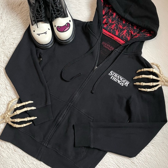 Netflix stranger things Demogorgon zip up hoodie - Picture 9 of 17